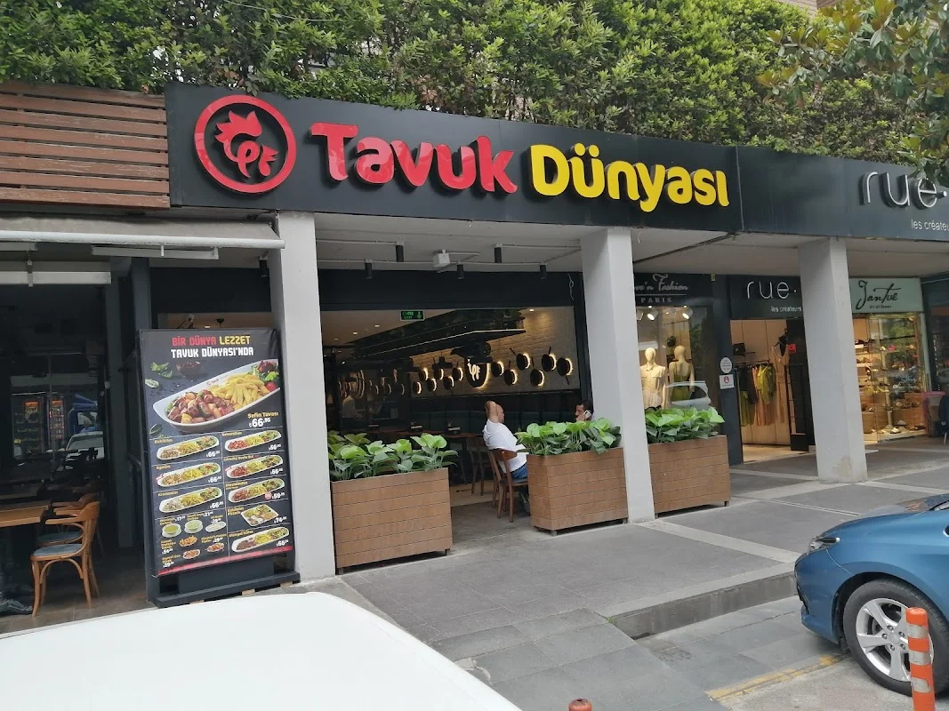 Tavuk Dünyası Göktürk Cadde