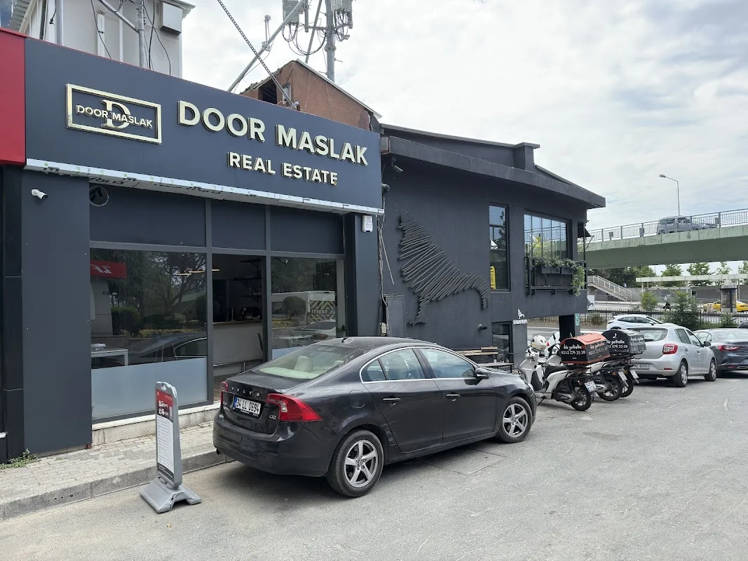 DoorMaslak Gayrimenkul / Mustafa Arıcı Gayrimenkul