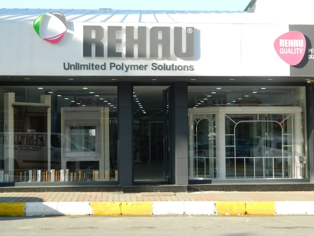 AZTEK YAPI SARIYER REHAU