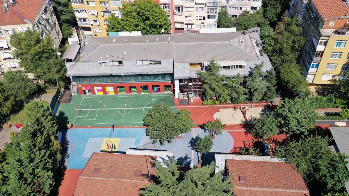 Açı İlkokulu Akatlar