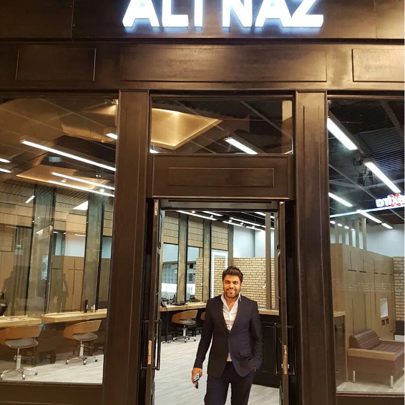 Ali Naz