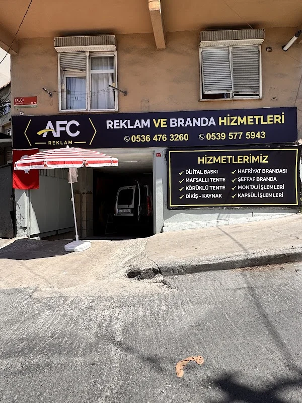 Meydan oto yıkama pasta cila kuaför merkezi - Kağıthane, İstanbul