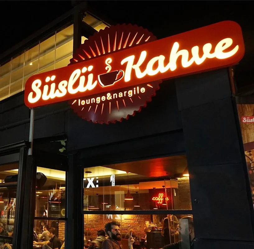 Süslü Kahve Lounge & Nargile