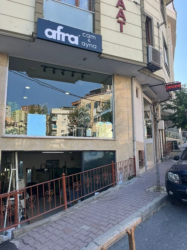 Afra Cam Ayna