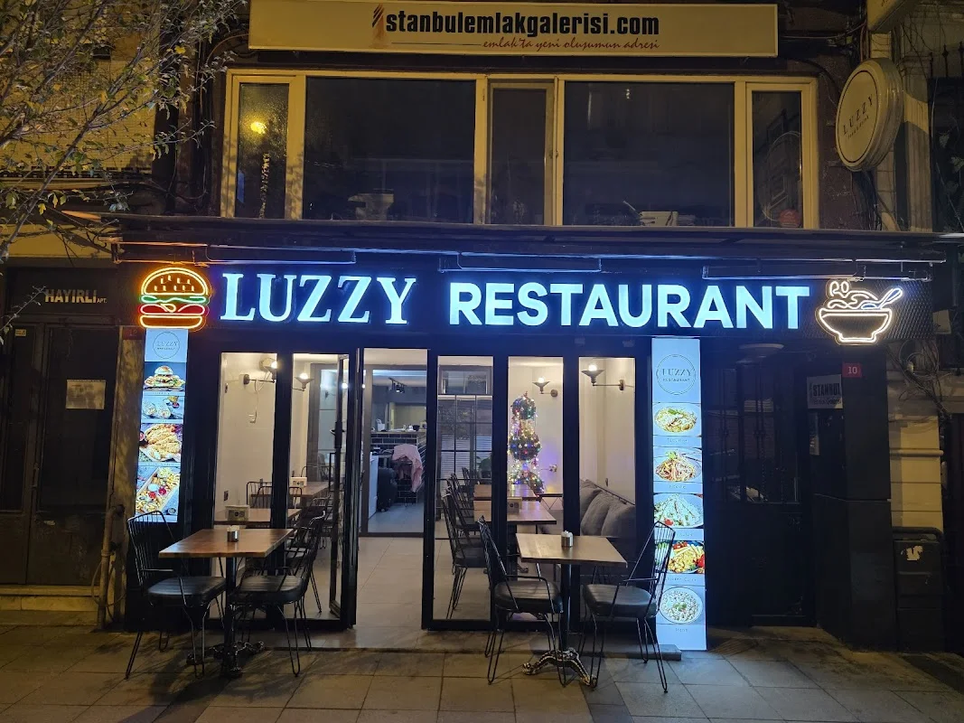 Luzzy Restaurant Bomonti