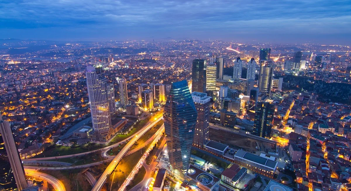 İstanbul Law Office, Company Establishment, Corporate Lawyer, Contract Lawyer, Immigration & Work Permit in Turkey