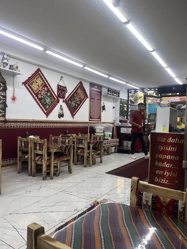 Ünlü Çiğköfteci Müslüm Boztaş Kağıthane - Kağıthane, İstanbul