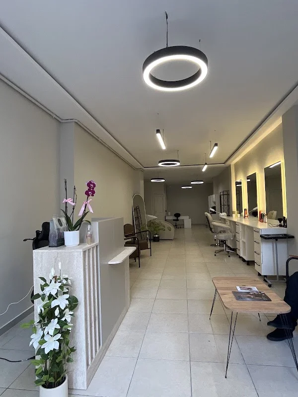 No 2 Hair Studio
