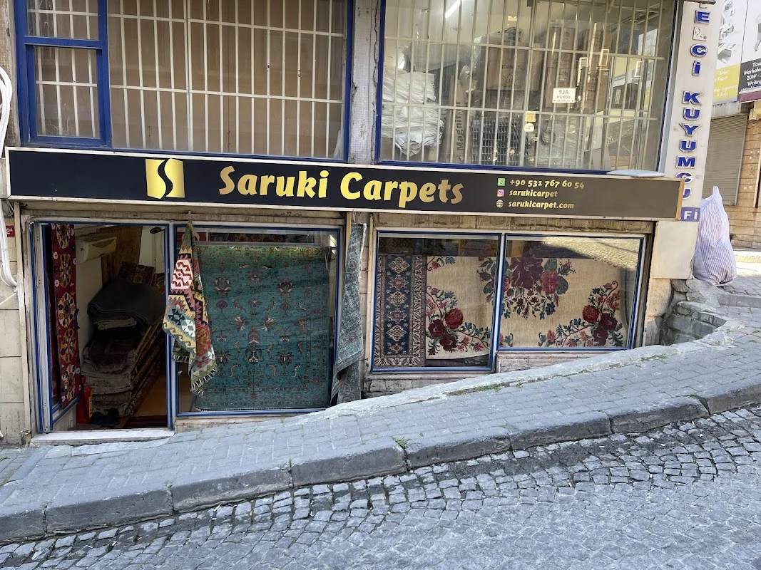 SARUKI CARPETS
