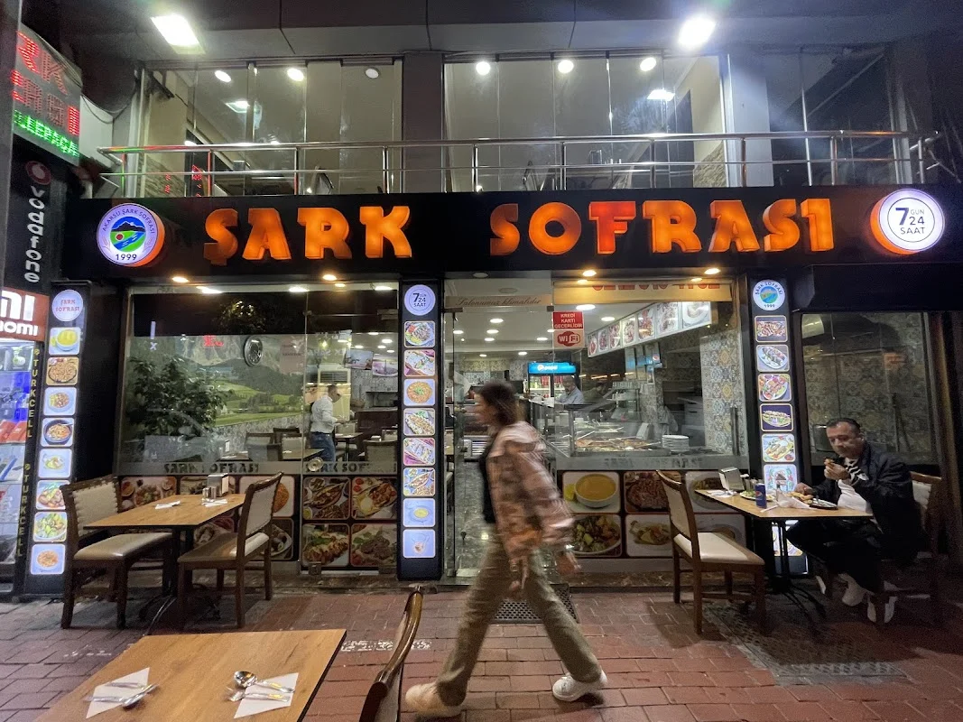 Akarsu Şark Sofrası