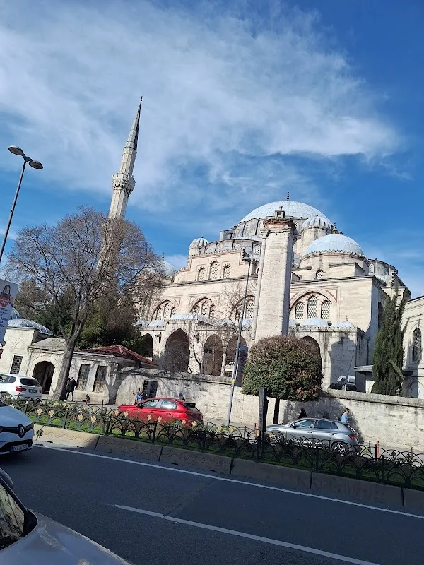 Açık Otoparkı