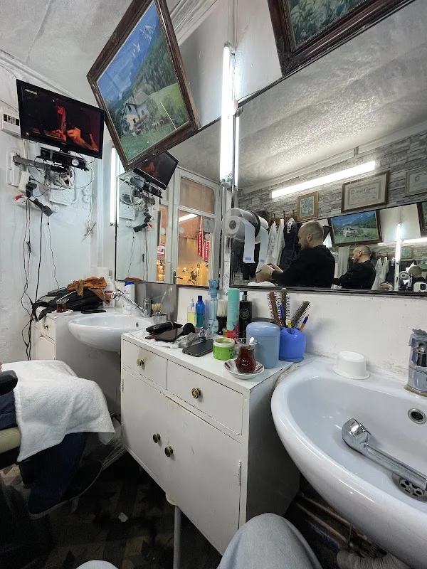 BARBER KLAS NEVZAT TAŞ
