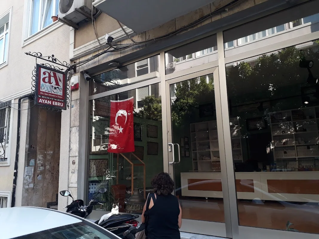 Ayan Ebru