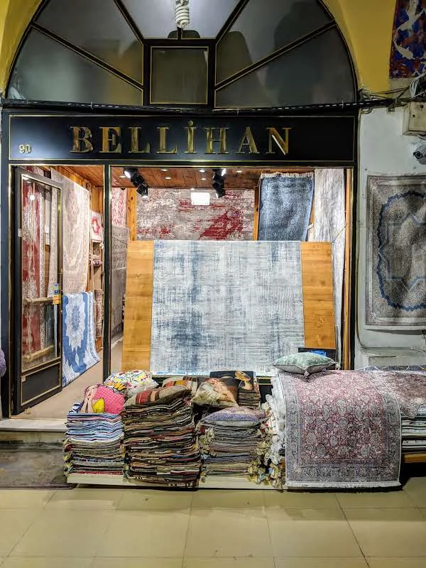BELLİHAN RUGS