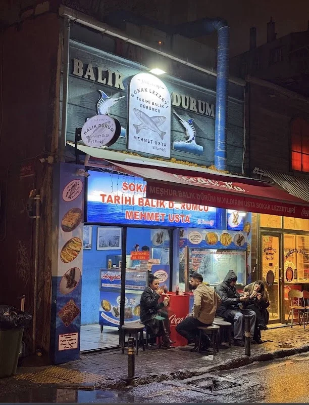 Sokak Lezzeti Tarihi Balık Dürümcü Mehmet Usta