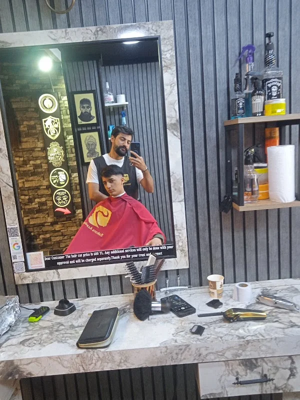 SAKORA BARBER & TATTOO