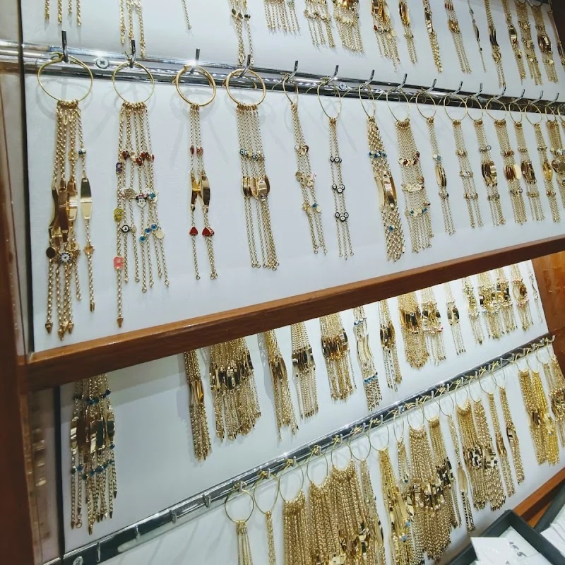 Myra Gold Altın Kolye | Yüzük | Küpe | Bileklik ve Pırlanta