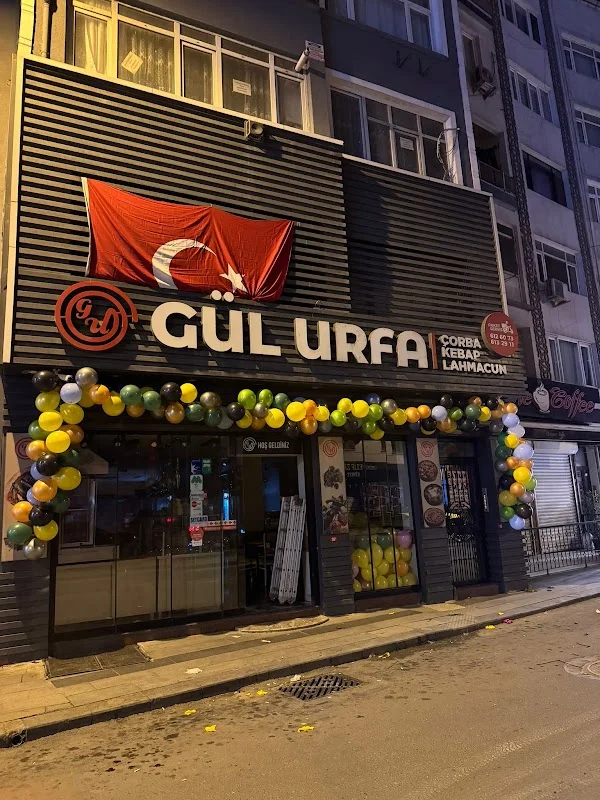 Tarihi gül urfa gece dönercisi