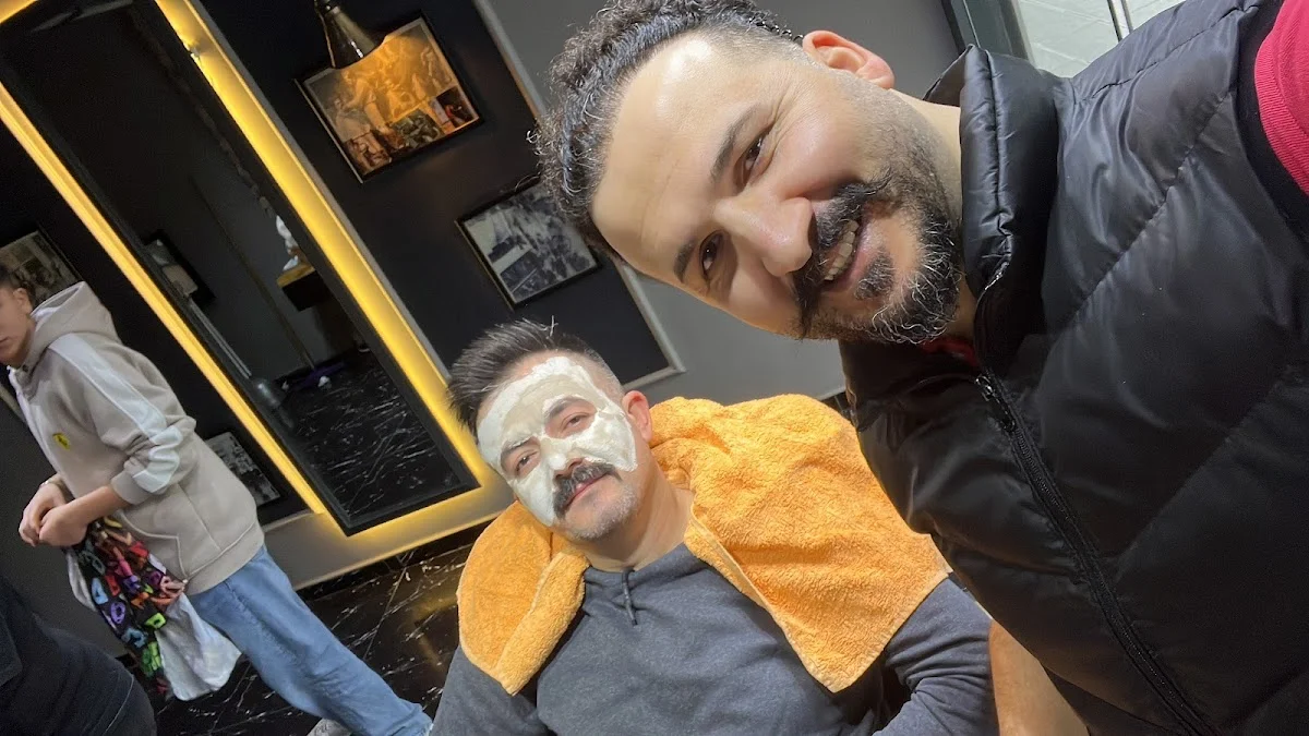 Black & White Kuaför Salonu(BAY)💇🏻‍♂️💇🏻‍♂️