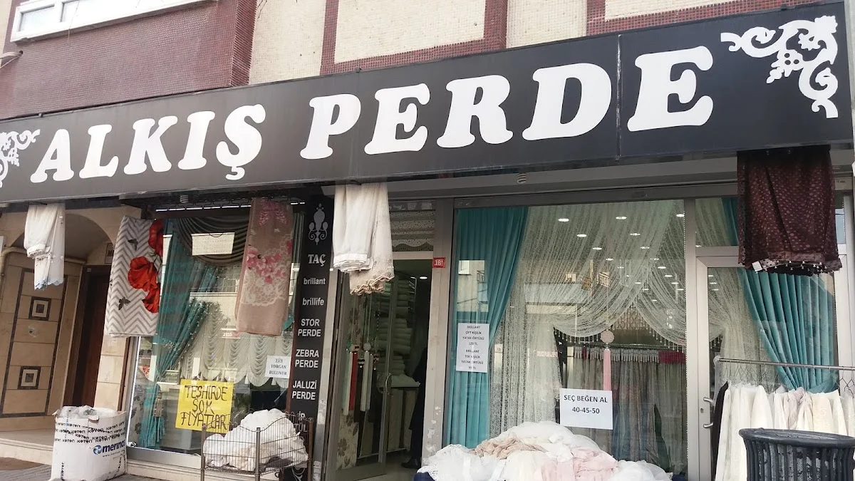 Alkış Perde