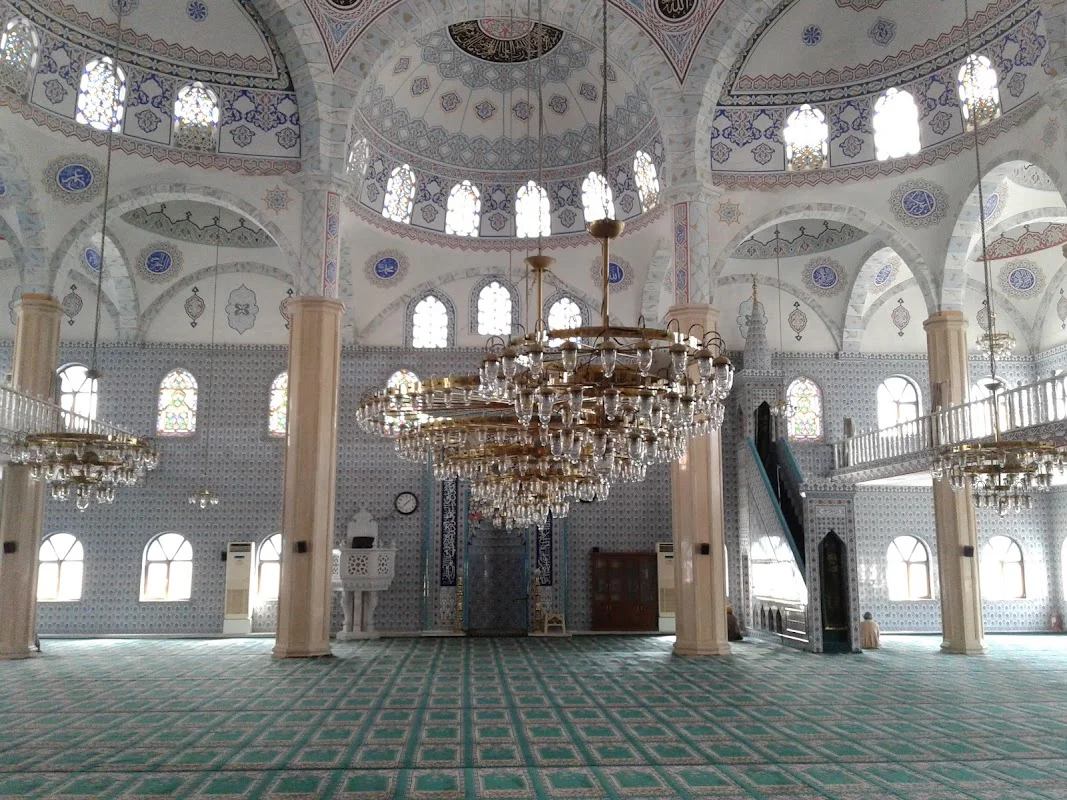 Güneştepe Kuba Camii