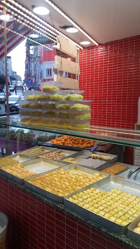 Meşhur Rumelili Tulumbacı/NEBIOĞULLARI TATLI VE KAFE