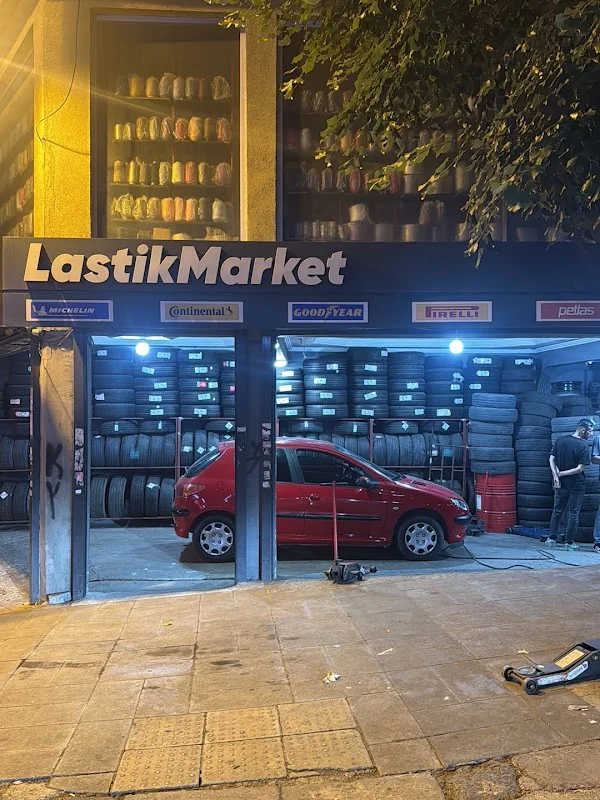 7/24 Saat Açık Lastikçi Mobil Lastikci 7/24 Saat Lastik Yol Yardım
