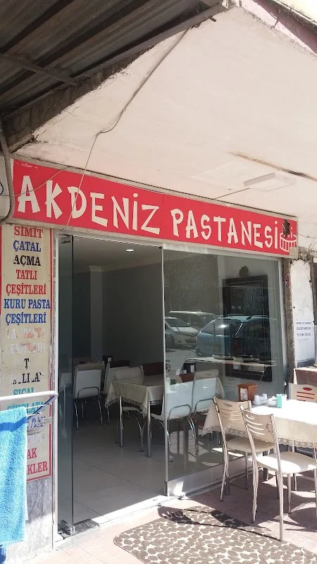 Akdeniz Pastanesi