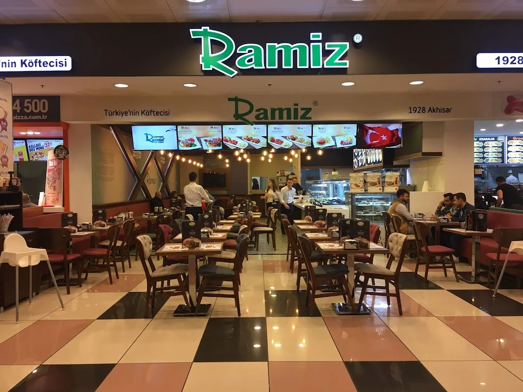 Köfteci Ramiz