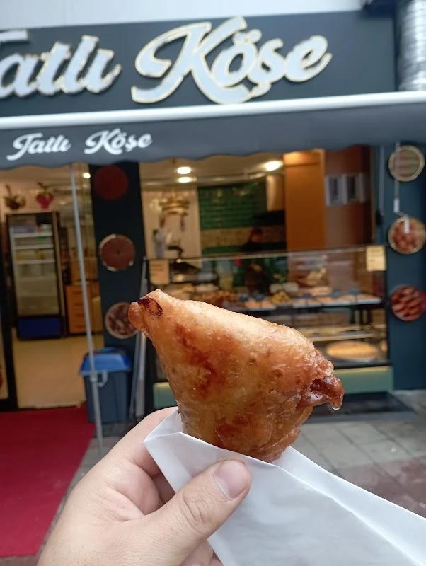 TATLI KÖŞE