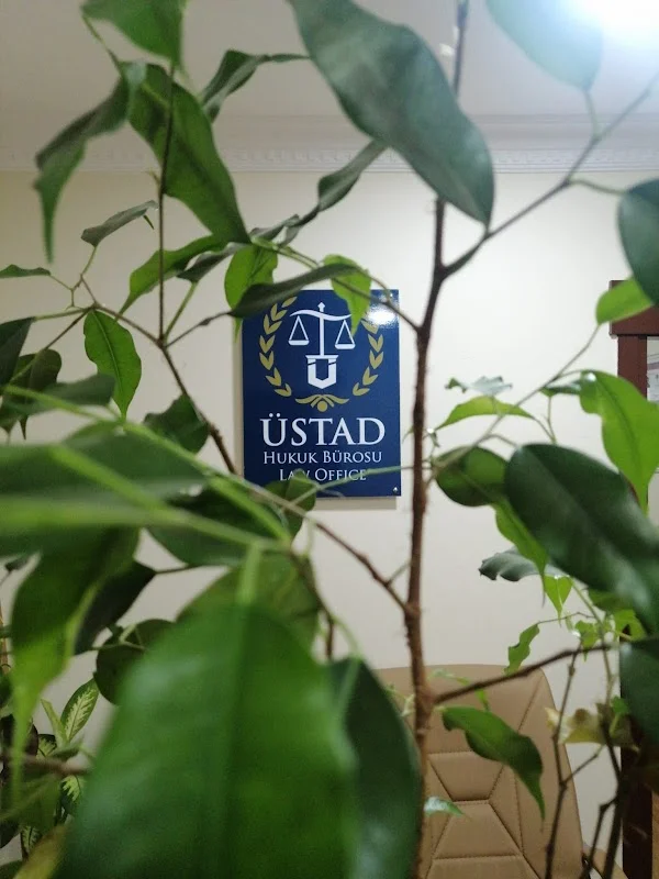 ÜSTAD HUKUK BÜROSU — Av.M.EMRULLAH DEMİR & Av. SÜFYAN İSA CANDEMİR