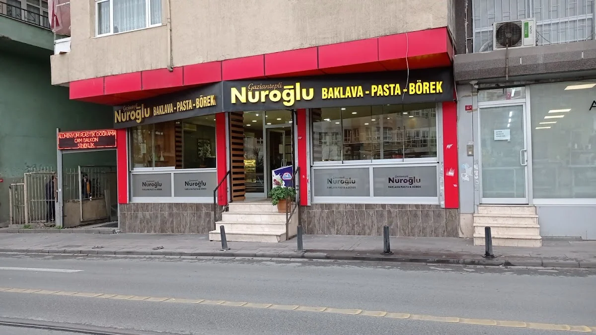 Nuroğlu Pastanesi