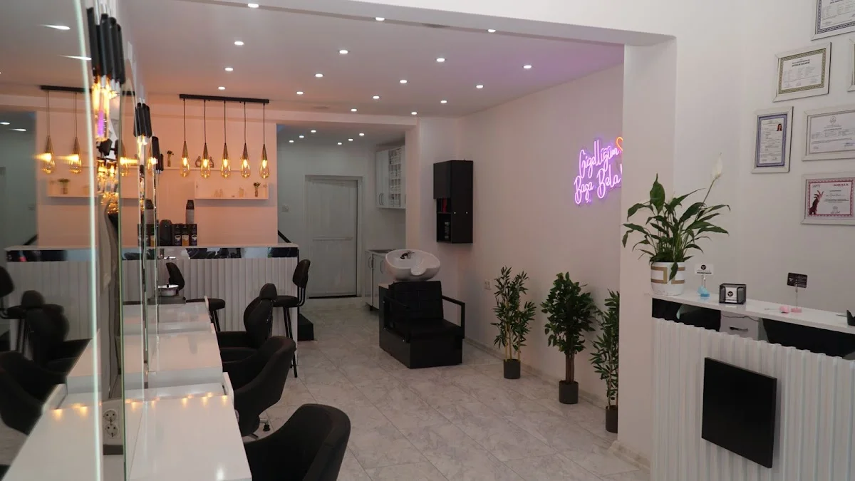 Salon Clarus Bayan Kuaforu - Güngören, İstanbul