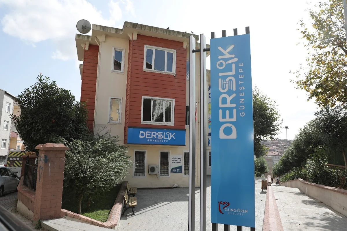 Akşemsettin Bilgi Evi
