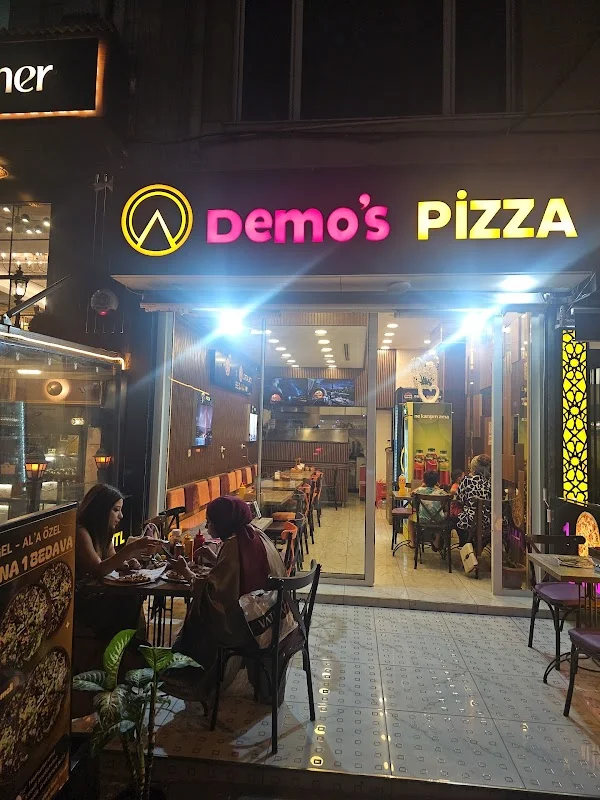 Demos pizza