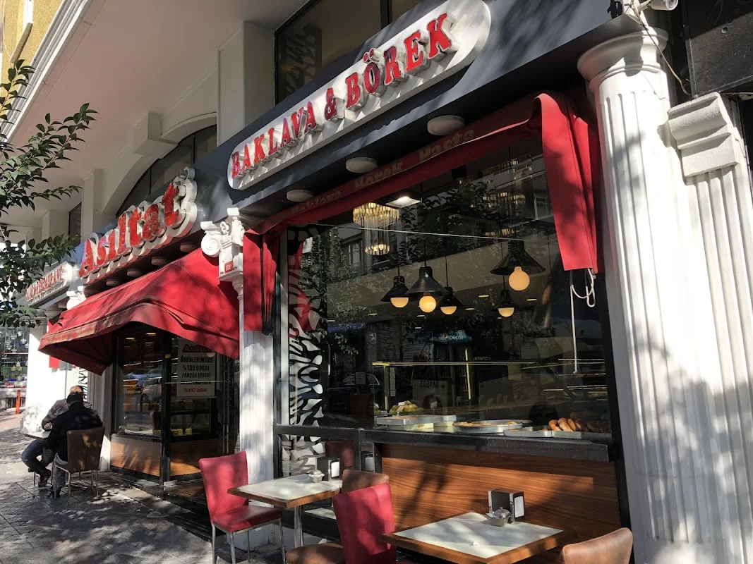 Asıltat Baklava & Börek Zeytinburnu