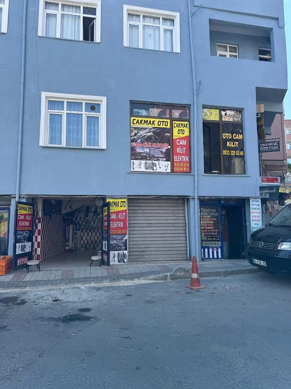 ÇAKMAK oto cam kilit bagcilar cinar mah fatih cadesi 21 A ist