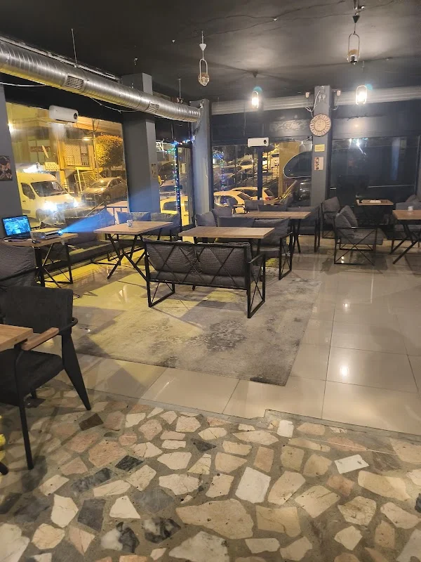 BRİGHT CAFE