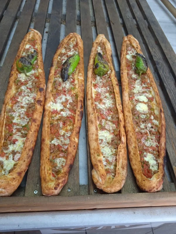 Ceylan pide kebap Ve lahmacun salonu