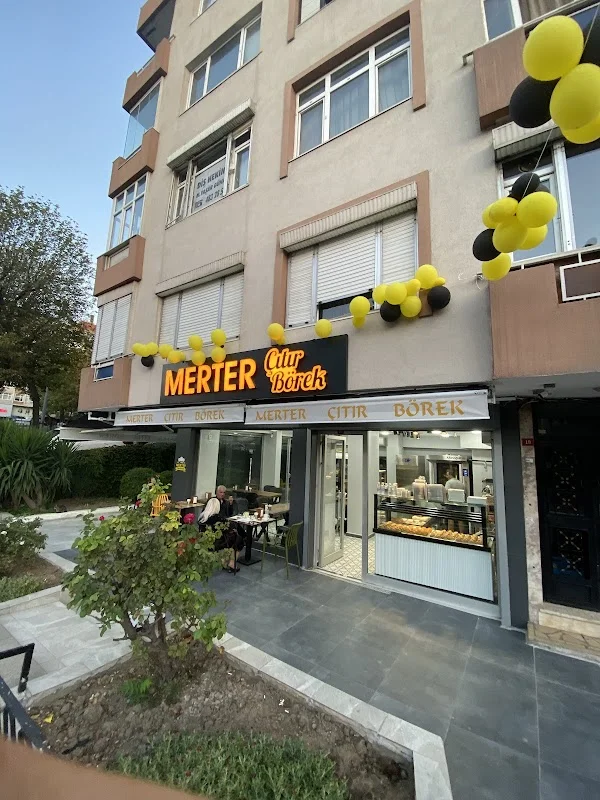 Merter Çıtır Börek Tatlı & Cafe