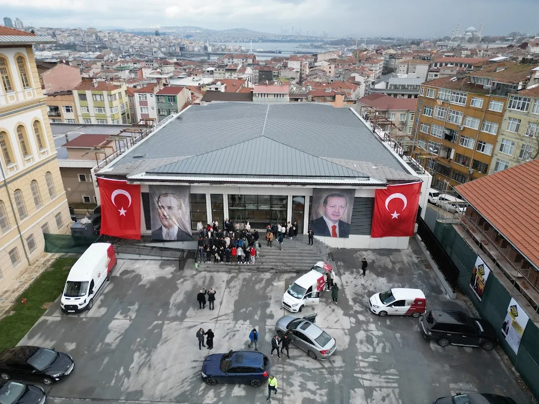 Fatih Sultan Mehmet Kültür ve Spor Merkezi