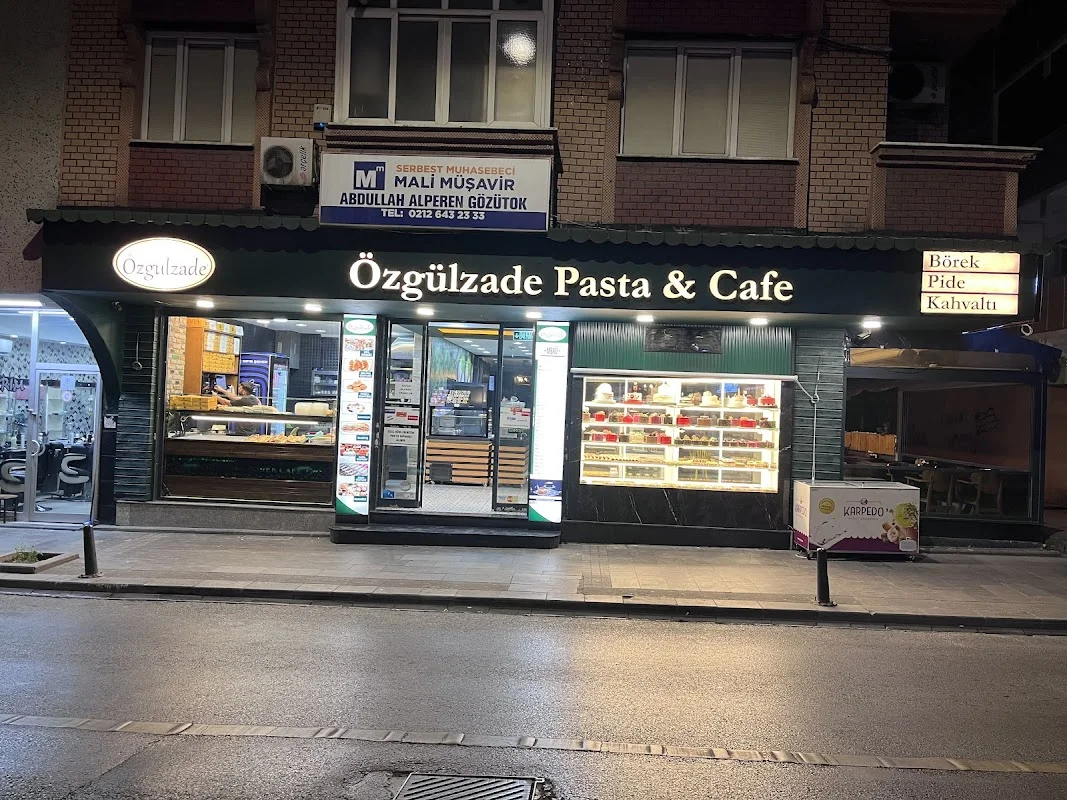 Özgülzade pasta &cafe