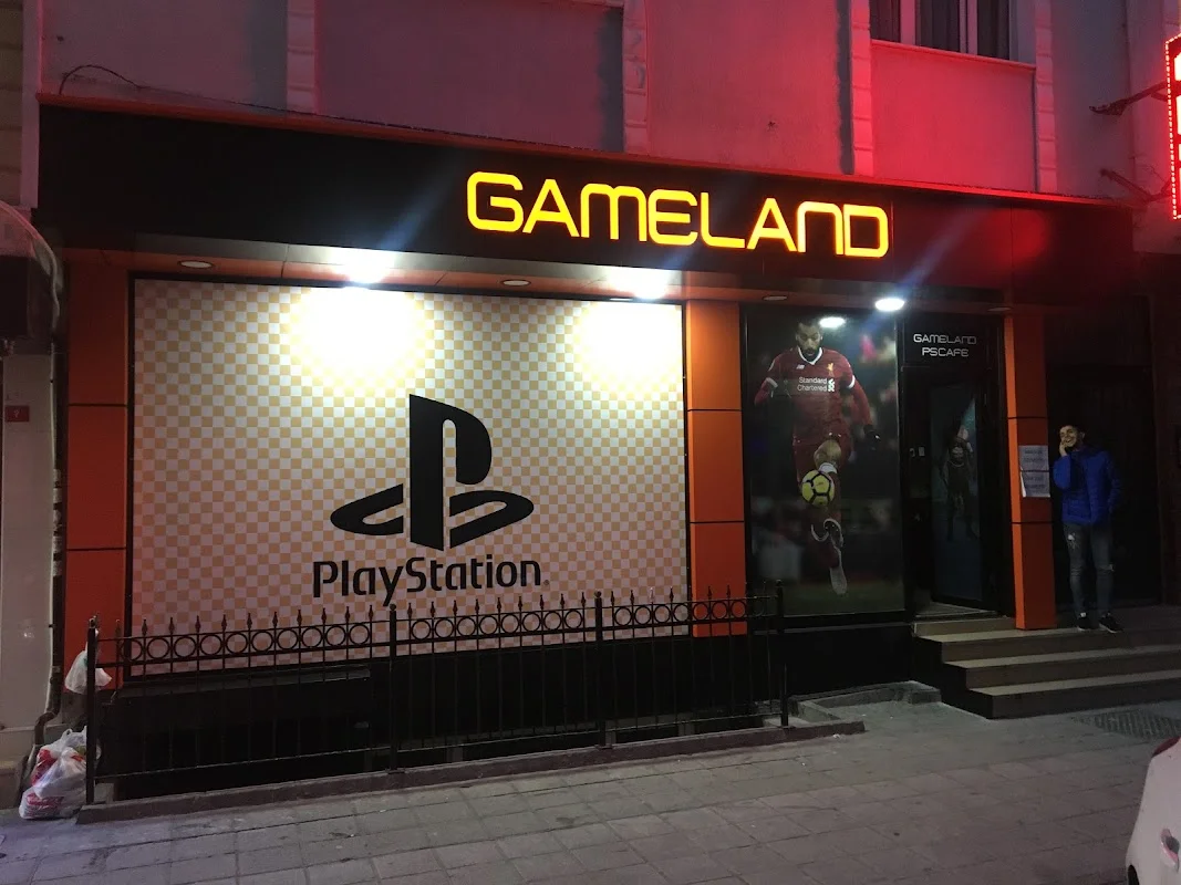 Game Land Playstation Cafe