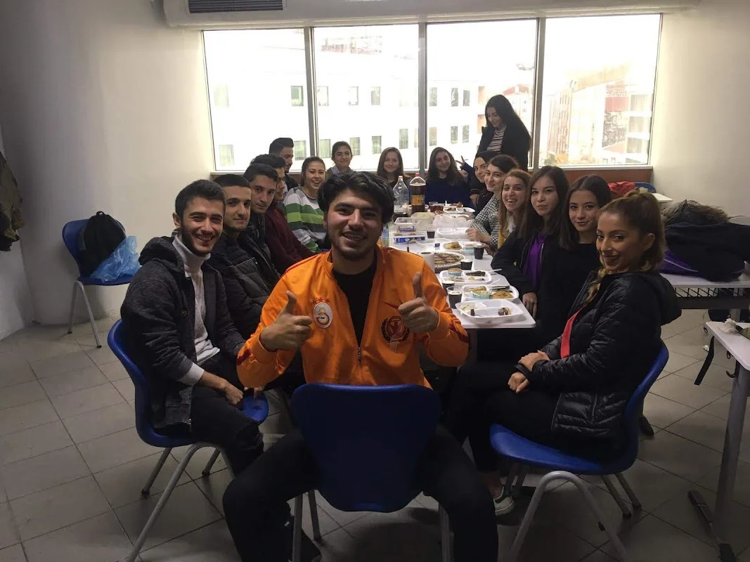 Esenler Çağdaş Tomurcuk Özel Öğretim Kursu