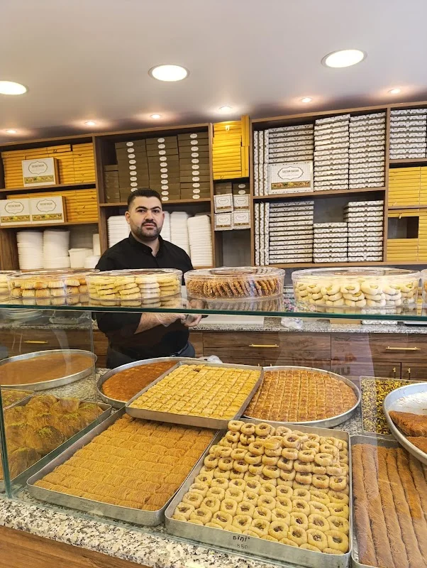 Sultan hasan tatlıcılık 2 şube/ حلويات السلطان حسن اسنلر