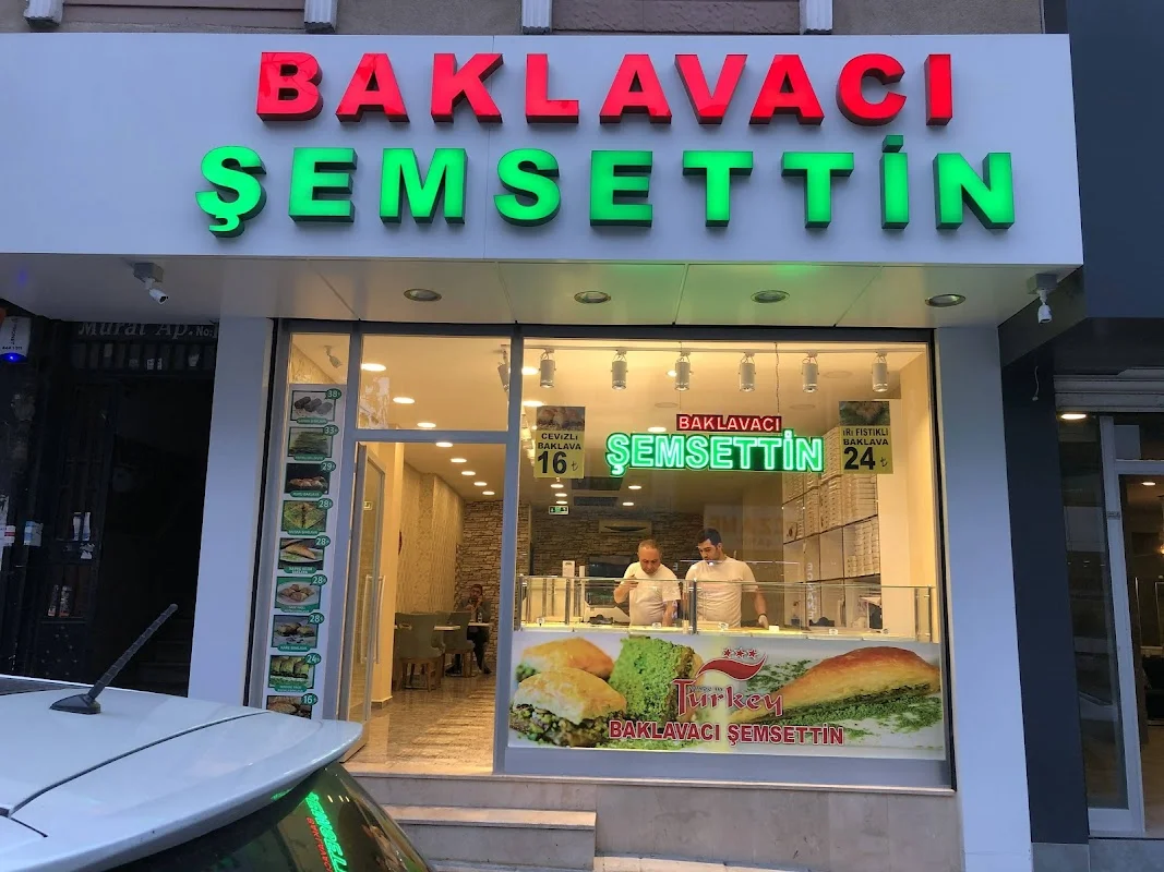 Baklavacı Şemsettin Esenler