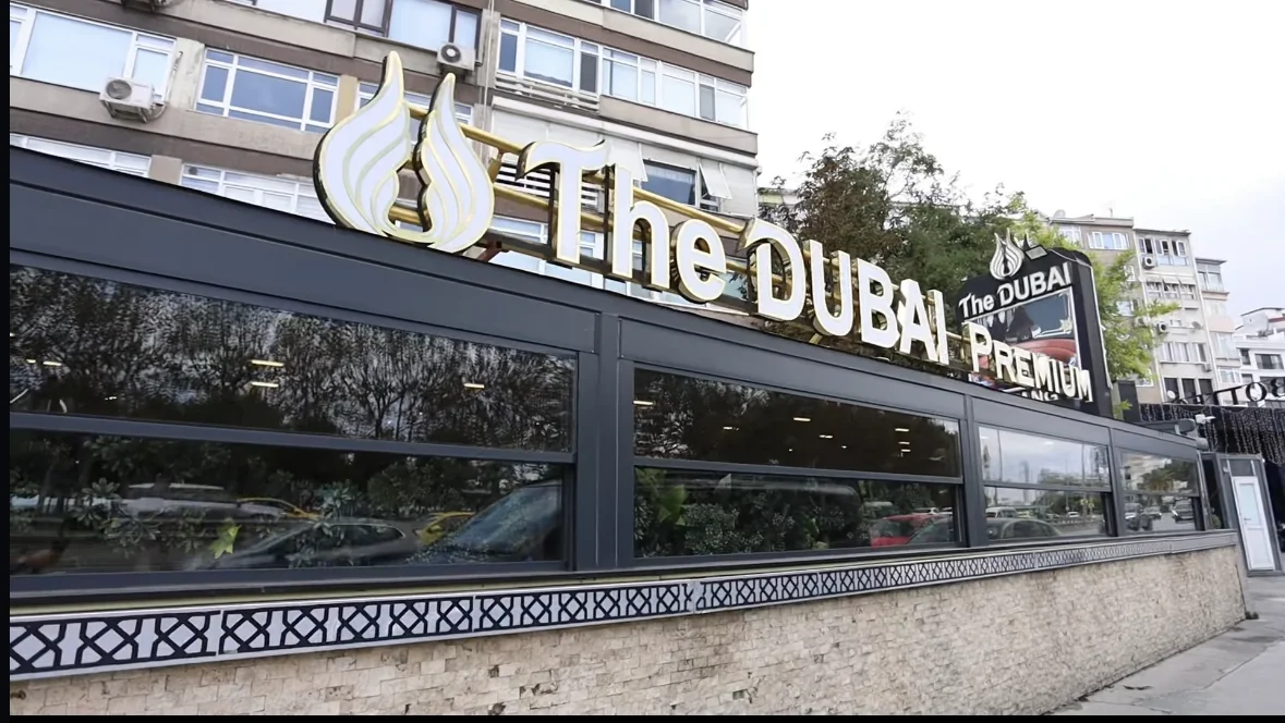 The Dubai Et VE Mangal