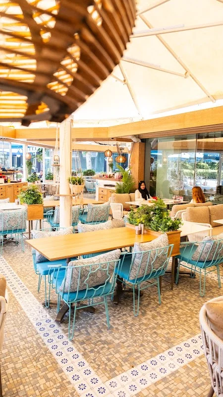 Alaçatı Muhallebicisi Ataköy Marina