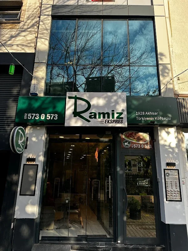 YEŞİLKÖY KÖFTECİ RAMİZ