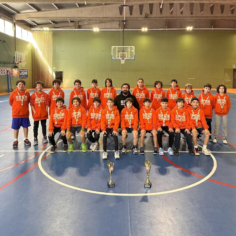 Spor Fabrikası İstinye Şubesi - Basketbol Voleybol